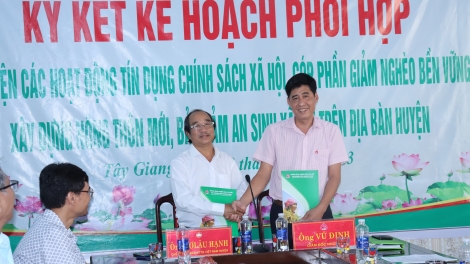 Tây Giang (Quảng Nam): Ký pa zưm bhrợ tín dụng chính sách xã hội