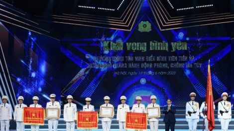 Thủ tướng Phạm Minh Chính: Gung dưr, cha groong ma túy tơợ đơơh, tơợ ch’ngai, tơợ dhị tơơp dưr vaih