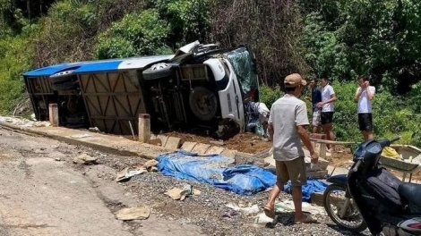 Bhrợ bhr’lâ bh’rợ ô tô đơơng âng CLB bóng đá p’niên Quảng Nam lum bhrêy tăh