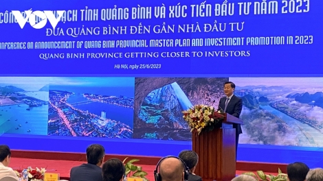 Phó Thủ tướng Lê Minh Khái pâh hội nghị k’rong bhrợ pa dưr tỉnh Quảng Bình 2023