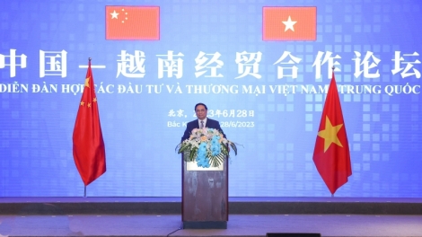 Hop akŏm Jang hadoi găh axong jang păng tĕch pơdro Việt Nam- Trung Quốc 