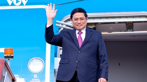 Khua dêh čar ơi Phạm Minh Chính nao čuă dêh čar Khač hăng jơnum bơwih ƀong rŏng lŏn tơnah