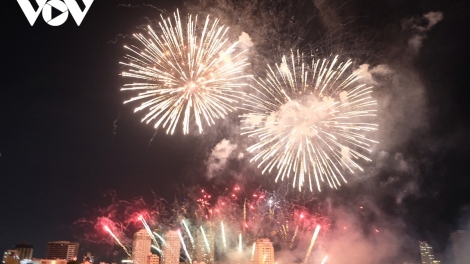 Dŭt ueh nau ntơm ƀư Lễ hội pháo kao lam ntur neh ta Đà Nẵng 2023