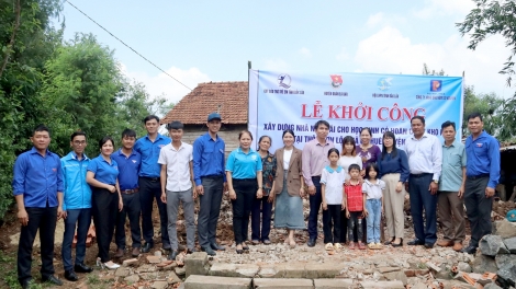 Đắk Lắk: Rlău 4 rbăn nău kan, nău kan mom ndăm 6 khay bôk năm