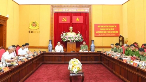 Êpul ksiêm dlăng mơ̆ng Êpul khua bruă Đảng gưl dlông mă bruă hŏng êpul khua bruă Đảng kahan ksiêm gưl dlông 