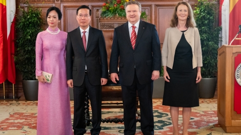 Khua lăn čar Võ Văn Thưởng gặp Thị trưởng thành phố Vienna