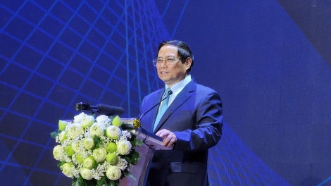 Khua knŭk kna Phạm Minh Chính nao ti anôk bi kƀĭn bi êdah klei čuăl mkă čar Long An 