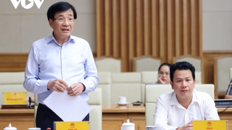 Khua dêh čar ơi Phạm Minh Chính git gai mông jơnum lăng mơ̆ng ataih amăng tivi hăng ƀôn prong Hồ Chí Minh