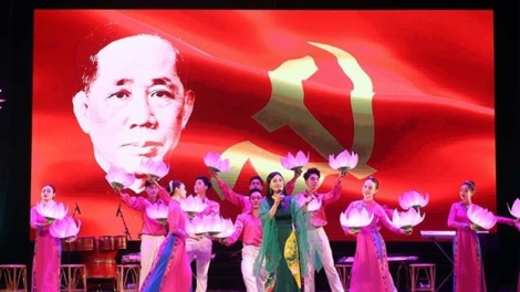 Bruă mdah klei bi hdơr kơ Khua gĭt gai Đảng êlâo dih Lê Duẩn