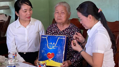 Đà Nẵng sền gròi, drơng gàr broă kis git jơnau git adăt