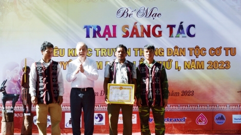 Lâh 140 bh’nơơn cr’nooch bơơn cooch bhrợ ooy ma nuyh Cơ Tu