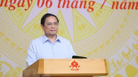 Thủ tướng Chính phủ pah kan đah Hiệp hội Doanh nghiệp jê̆ n’hanh dah găp