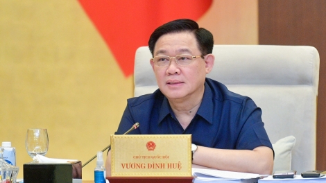 Ủy ban TVQH an rgop nău nău nchrăp ƀư Luật neh ntu (nkra rgâl)