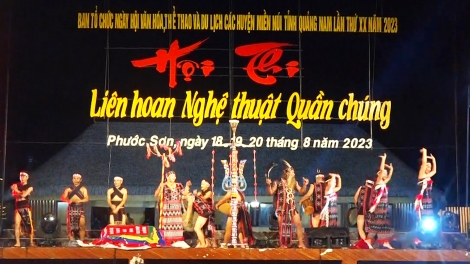 Liêm pr’hay văn hóa Cơ Tu đhị T’ngay bhiêc bhan Văn hóa Thể thao lâng Du lịch da ding ca coong Quảng Nam