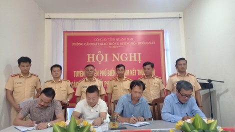 Quảng Nam: K’noọ 50 doanh nghiệp vận tải gr’hoot k’đhơợng nhâm yêm têêm c’lâng p’rang