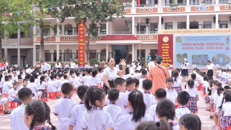 Rlău 1 rkeh kon se nti ăp n’gor Tây Bắc rgum plơ̆ nti