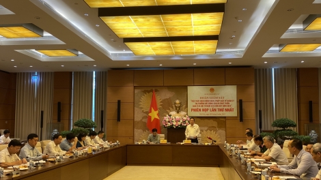 Phó Chủ tịch Thường trực Quốc hội Trần Thanh Mẫn: Ch mêệt lêy đăh pa dưr đong ặt xã hội