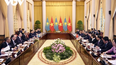 Khua lăn čar Võ Văn Thưởng bi trông hŏng Khua mil čhil Kazakhstan