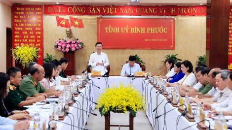 Kơdră teh đak bơ̆n Võ Văn Thưởng bơ̆ jang hăm Tĭnh uy Bình Phước 