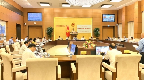 Ngai do, Ủy ƀan Thường vụ Quôk hội ai jơnau đơs (dơ̆ 2) tàm rơndap lơh Adat Ù tiah (tam gơl)