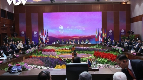 Klei bi kƀĭn gưl dlông ASEAN+3 tal 26 leh anăn Klei bi kƀĭn gưl dlông ASEAN-Mi tal 11 