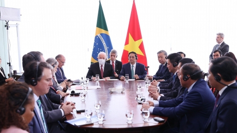 Thủ tướng Phạm Minh Chính pơma đam hăm Kơdră tơm Brazil