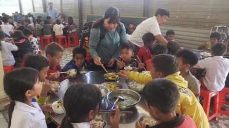 Rim ‘măng sŏng sa ‘mêm kơ eng kơ hŏk tro tơring tơnap tap Kon Plông