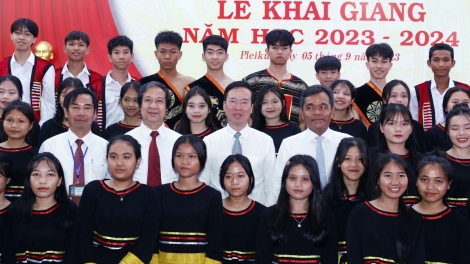 Khua lăn čar Võ Văn Thưởng nao hlăm knăm pŏk thŭn hriăm mrâo ti Gia Lai