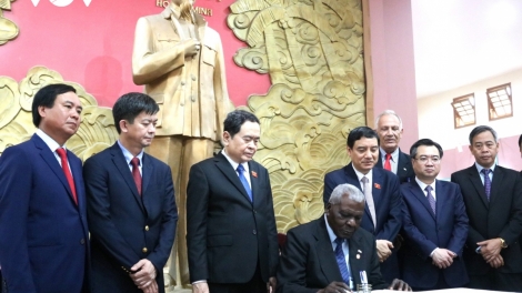  Khua bruă kƀĭn ala Cuba nao čhưn ti čar Quảng Trị 