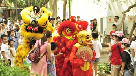 DALAM 2 HAREI, LAC HAREI INI SAONG HAREI PAGUH (24/9) DI MIUYIM DÂN TỘC HỌC VIỆT NAM HU PEIH DANAK DAK TRUNG THU NGAN HAONG ASAL KADHA: "ADEI ANIT TRUNG THU – ADEI RANAM ILAMO”