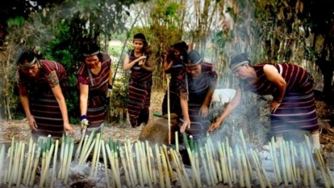 Về Làng Văn hóa - Du lịch khám phá nét ẩm thực dân tộc