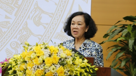 Khua hlăm bruă Đảng gưl dlông Trương Thị Mai mă bruă hŏng Anôk dlăng bruă Đảng čar Yên Bái 