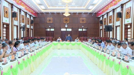 Gia Lai mơ-eăm ‘mâi mơnhông tơniăn tơdroăng ‘no liăn cheăng 