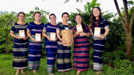 KAPUL PAMBUAK GAUK NGAK CAPHE DI TALEI ROHIM ADEI SAAI DI URANG KƠHO