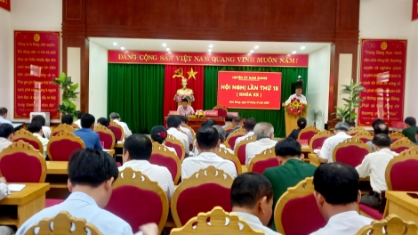 Nam Giang (Quảng Nam) t’mót lâh 100 đảng viên t’mêê