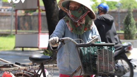 Thừa Thiên Huế: Lâh 4,9 tỷ đồng zooi đoọng pân đil bhrợ ha rêê đhuôch bhrợ pa dưr cớ c’lâng bhrợ cha xang Covid-19