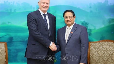 Khua dêh čar ơi Phạm Minh Chính tŭ jum Khua čih pioh khul ngă hrŏm hăng pơđĭ kyar bơwih ƀong huă Mathias Cormann