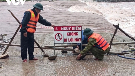 Quảng Bình: Pa liêm râu hư zớch, ra văng zêl cha groong lâng boo ngân