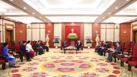 Tơdrong kơtơ̆ng ang năr 19.10.2023