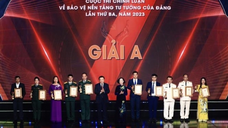 P’căn Trương Thị Mai pa đơp đoọng ch’ner Bh’rợ tr’thi Chính luận ooy bh’rợ zư lêy pr’đơợ cr’noọ xa nay âng Đảng g’luh 3 c’moo 2023