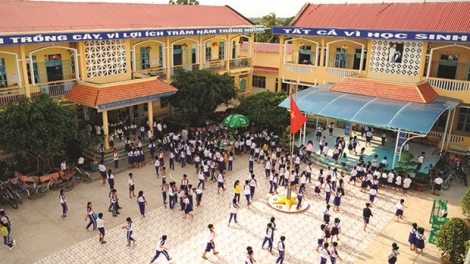 បាកលីវគិតគូរខាងជីវភាពរស់នៅជូនបងប្អូនខ្មែរ