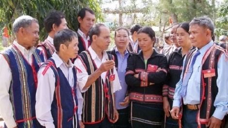 Đăk Lăk ha dưr dal chất lượng cán bộ, đảng viên ma nưih acoon coh