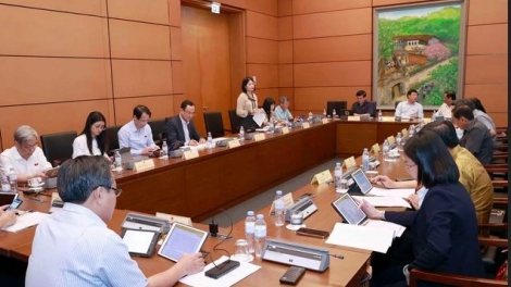 Quốc hội tâm nchră ta rmôt mpeh wăng sa-rêh jêng kon nuĭh