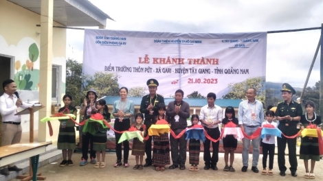 Lâh 620 ức đồng bhrợ điểm trường vel đhị chr’val Ga Ry