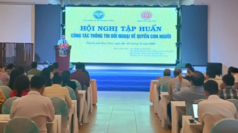 Tơnguh uă cồng nha yal tơngit broă mờ lơgar ndai bè gơnoar kòn bơnus