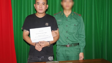 Quảng Nam: Khởi tố tu bhiệc âng đơơng lết xa nay ma túy tơợ Lào chô ooy Việt Nam