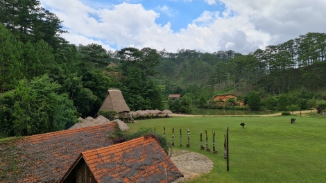 Lâm Đồng kum pêi hnoăng cheăng ăm 4 ngế tơmối ôm hyô hlâ tiô hnê mơhno dêi Ngế pro xiâm hnê ngăn Chin phuh