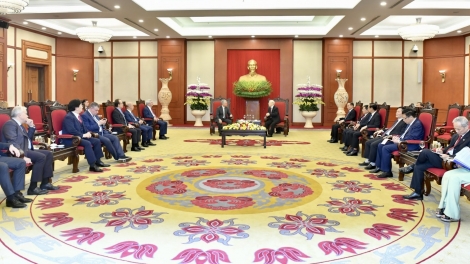 Ƀok Tổng Bí thư Nguyễn Phú Trọng sơng pơma dơnuh hăm Kơdră Đu-ma Kuôk ya (Hă viê̆n) Nga 