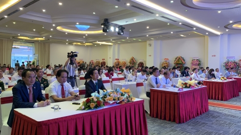 VOV Lăn Dap Kngư̆ liăp ti thŭn 30 