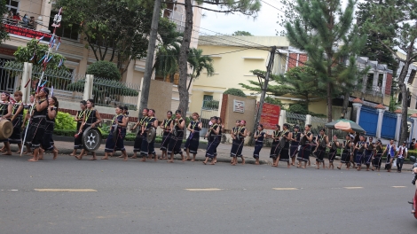 Tơdroăng nếo ai - Hâi môi lơ 13.11.2023